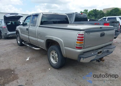 2001 GMC Sierra 2500Hd Sle из США, поврежденный, VIN 1GTHC29U31Z325105